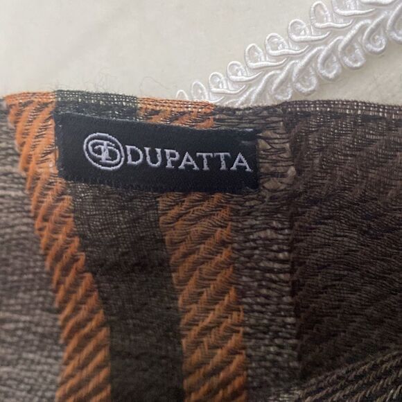 Dupatta scarf - Picture 4 of 4